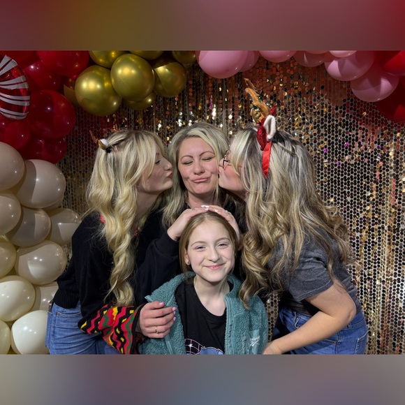 Meet your Posher,Anndrea - Picture 14 of 15